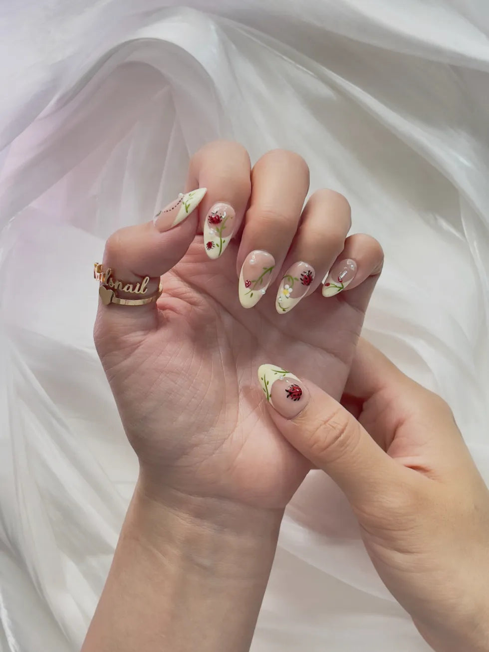 Bee & Bloom - Nailsnail