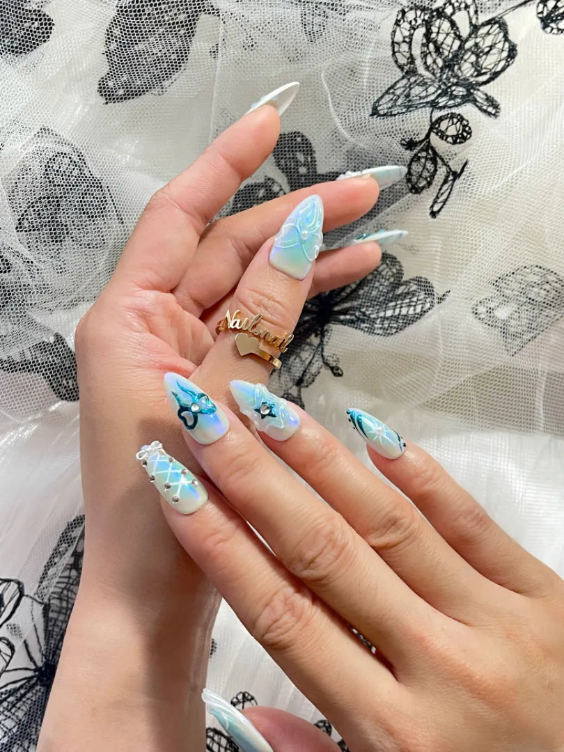 Blue Reverie - Nailsnail