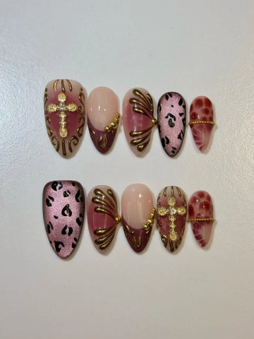 Rose Leopard Relic